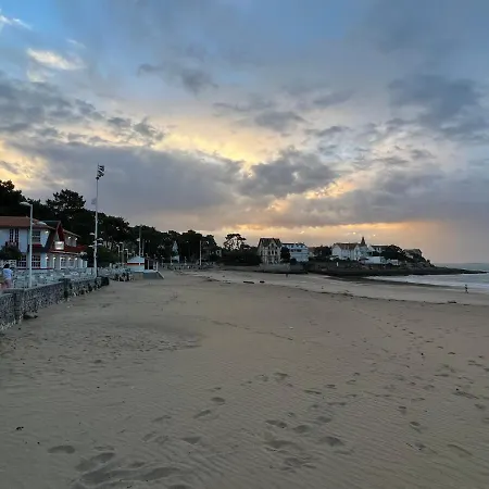 A La Et Au Soleil De St Palais Sur Saint-Palais-sur-Mer